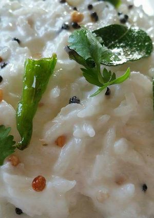 A picture of Curd rice.