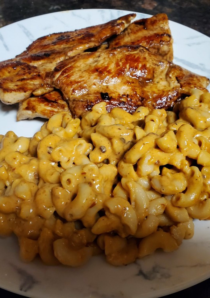 Una foto de Codito a la crema de chipotle