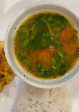 ગુજરાતી દાળ (Gujarati Dal Recipe In Gujarati) રેસીપી મુખ્ય ફોટો