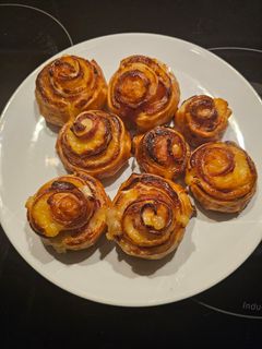 Una foto de Rollitos bacon y queso