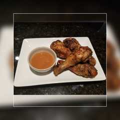 Una foto de Pollo "frito" (air fried)