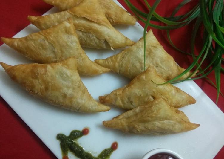Recipe of Speedy Puff With Aloo Stuffing