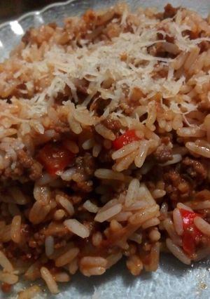 Una foto de Arroz a la bolognesa