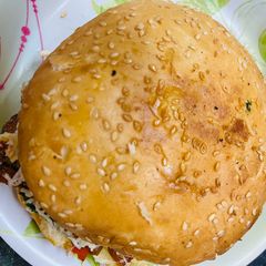 A picture of Cheesy Veg Bun.