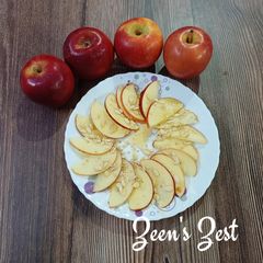 A picture of Rockit Apple and Seeds Salad.