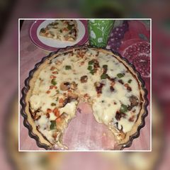 A picture of Chicken Quiche.