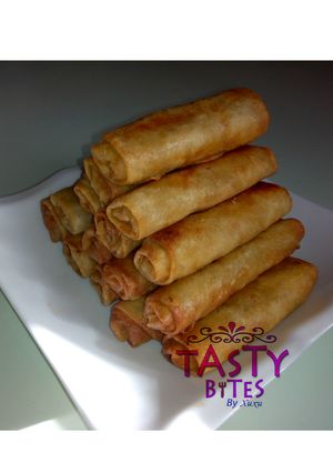 A picture of Spring rolls.