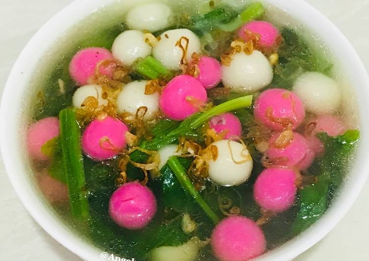 Sup candil (tang yuan)