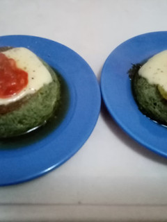 Una foto de Budincitos de espinaca a la napolitana