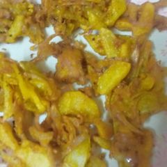 A picture of Aloo Pyaaz ke pakore.