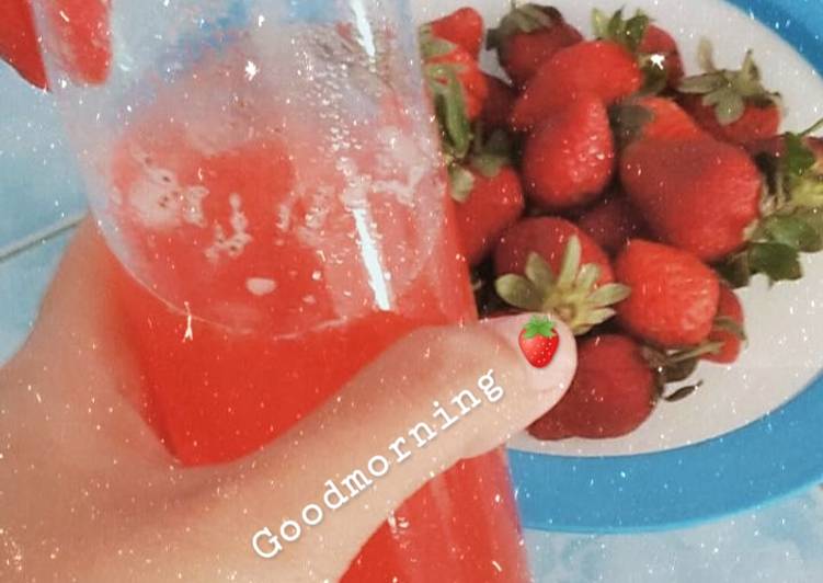 Cara Gampang Membuat Jus strawberry segar Anti Gagal