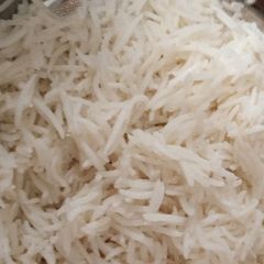 A picture of Boil rice.