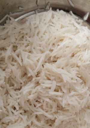 A picture of Boil rice.