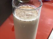 Una foto de agua de horchata