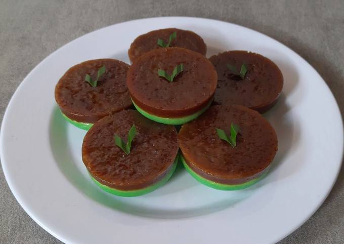 Recipe: Tasty Talam Pandan Gula Merah