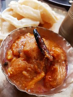 নিরামিষ আলুর দম (niramish aloor dum recipe in Bengali) রেসিপির প্রধান ছবি