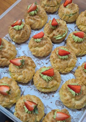 Foto resep Strawberry Matcha Choux