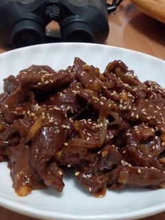 A picture of Sesame Beef.