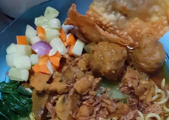 Resep Mie ayam kuah rempah Resep Mie ayam kuah rempah