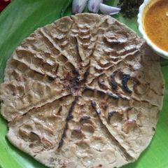 A picture of Rajasthani khoba Roti.