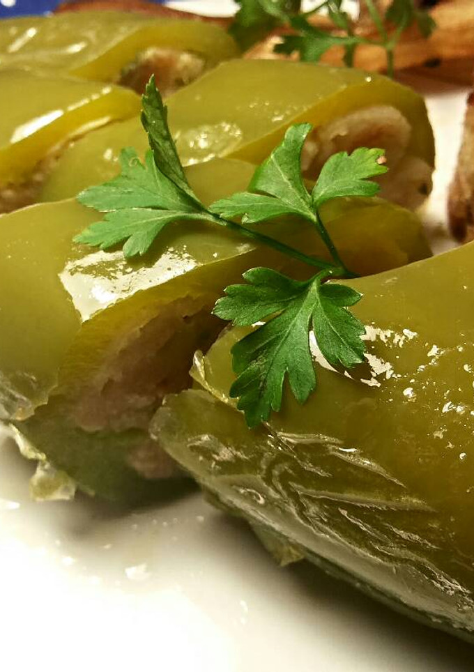 Una foto de Pimiento relleno de tortilla de patatas chips