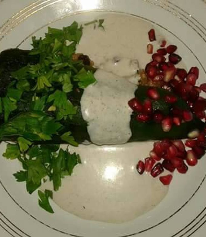 Una foto de Chiles en Nogada