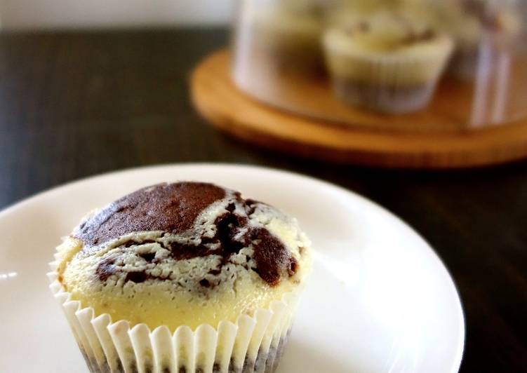 Simple Way to Make Any-night-of-the-week Chocolate Cheese Muffins