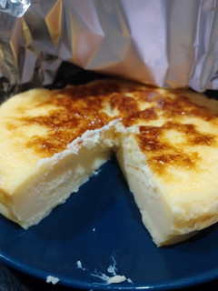 Una foto de Tarta de queso al horno sin nata y sin leche