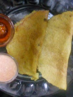 વાટી દાળ ના પુડલા (Vati Dal Na Pudla Recipe In Gujarati) રેસીપી મુખ્ય ફોટો