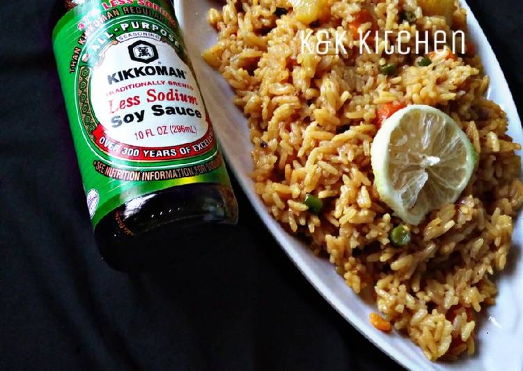 Recipe of Favorite Pineapple fried rice