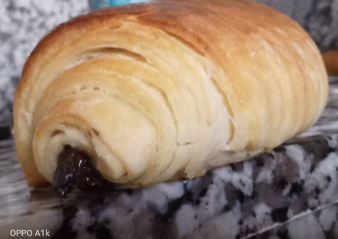 Croissants perfect way petit pain au chocolat