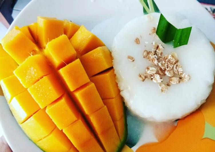 Langkah Mudah untuk Menyiapkan Mango sticky rice simple Anti Gagal