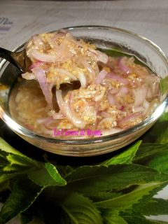 Une photo de Ma petite Sauce Aigre-douce pour accompagner une salade