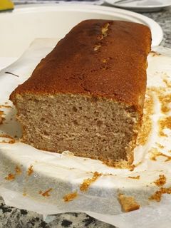 Una foto de Bizcocho de plátano🍌 (banana bread) súper jugoso y esponjoso