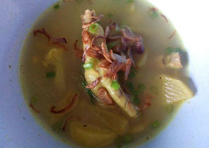 Soto ceker ayam