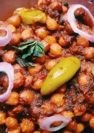 A picture of Masala chanay.