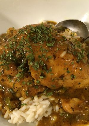 A picture of Curry Chicken Thighs.