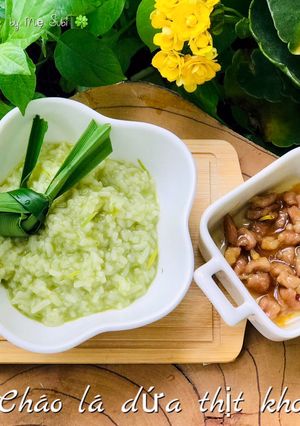 Hình của món Ăn dặm- cháo lá dứa thịt heo kho.