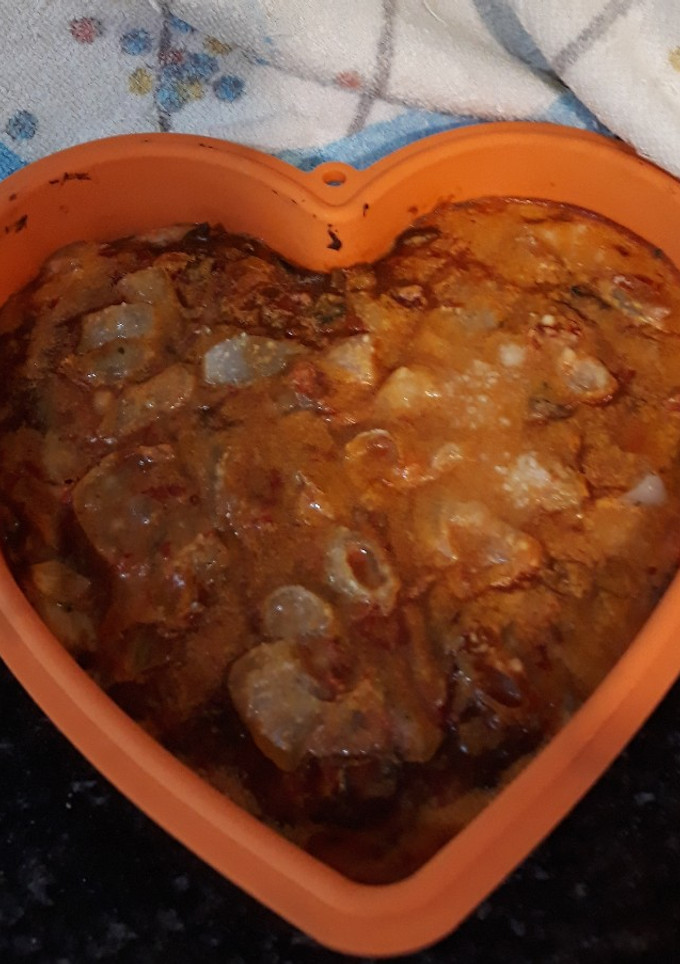 Una foto de Pastel de berenjena con queso de oveja