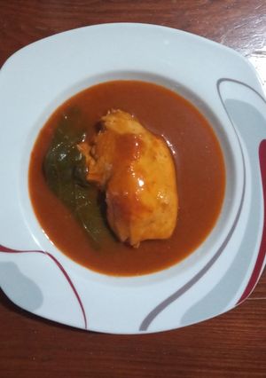 Una foto de Amarillo de pollo