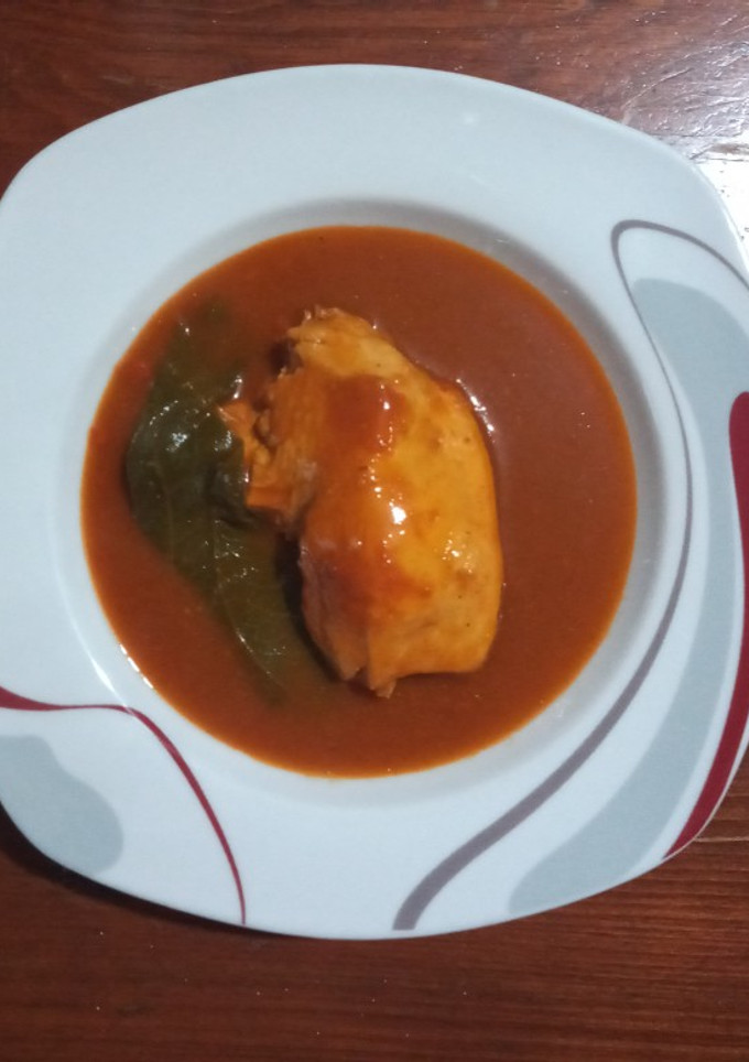 Una foto de Amarillo de pollo