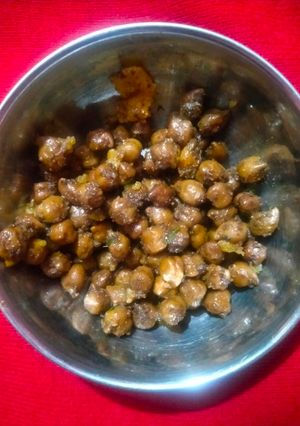 चना मसाला (chana masala recipe in Hindi) रेसिपी मुख्य फोटो