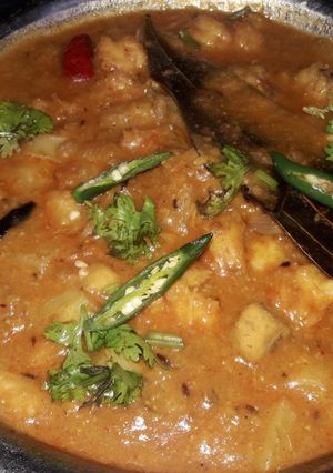A picture of Arum shrimp curry.