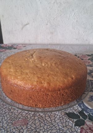 Una foto de Torta vegana de limón y jengibre 🍋🫚