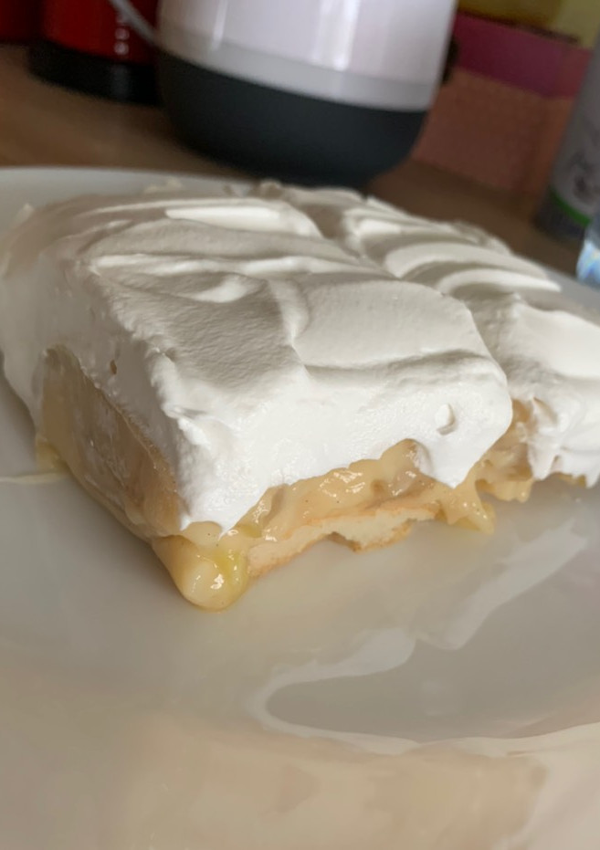 Almás-pudingos süti recept fotója