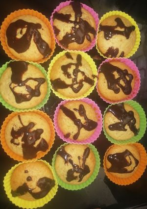 A picture of Vanilla Cupcakes.