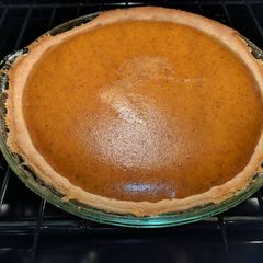 A picture of Grandma Betty's Pumpkin Pie.