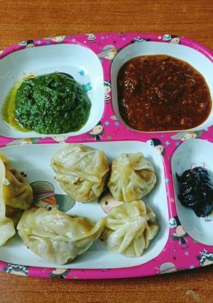 वेज पनीर मोमो। रेसिपी मुख्य फोटो