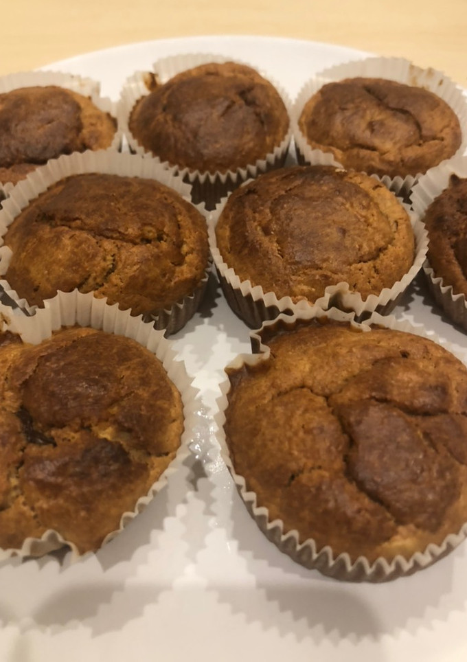 Una foto de Muffins de plátano y avena