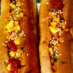 Hotdog health wrap A picture of Hotdog health wrap.